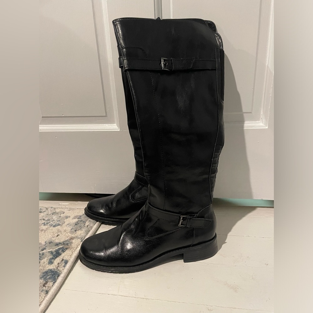 Black Boots